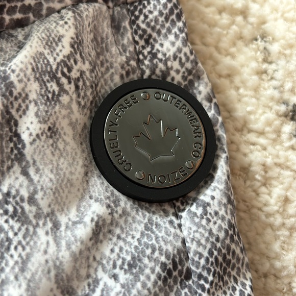 NWOT Noize Snakeskin Print Cruelty Free Puffer Coat Small - Picture 2 of 8